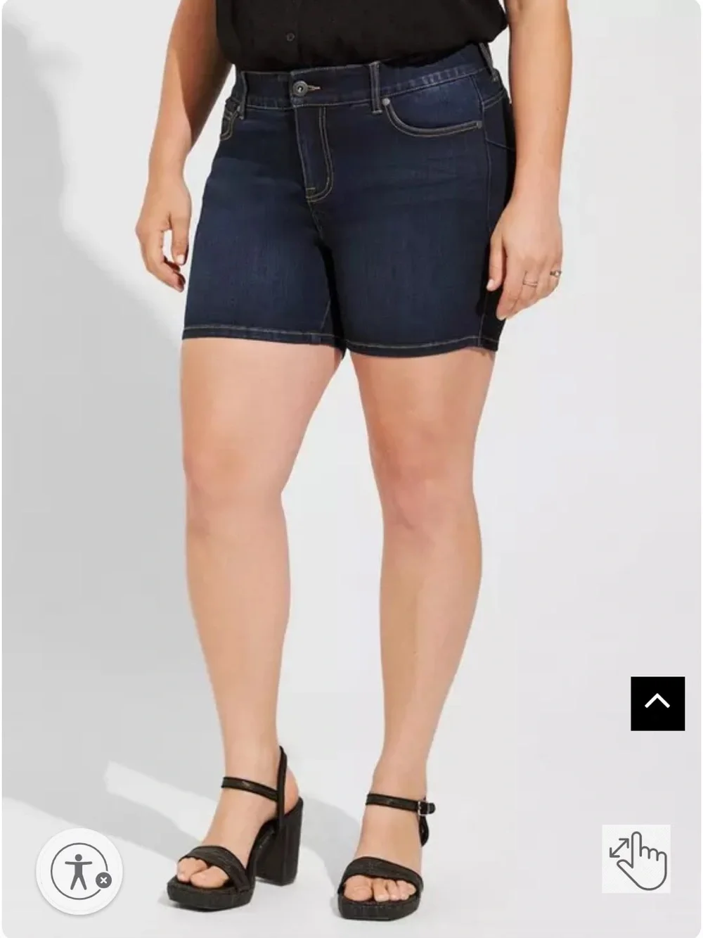Torrid 5” Bombshell Denim Shorts